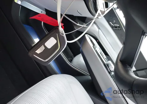 2024 Cadillac Lyriq Luxury from USA, damaged, VIN 1GYKPSRLXRZ120713